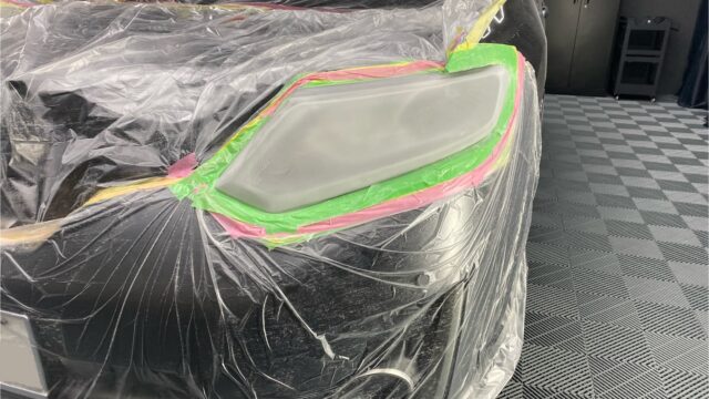 【日産 エクストレイル】ヘッドライトリペア＋ウィンドウコーティング＋ドアヒンジ・開口部洗浄&コーティング『オプション施工編』（前半）のアイキャッチ画像